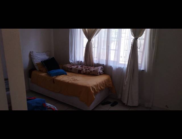 3 BEDROOM HOUSE FOR SALE IN ASHLEY
